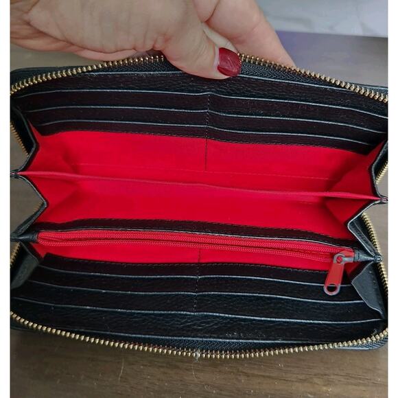 Dooney & Bourke Pebble Grain Leather Large Zip Around Wallet Clutch Black Read!! - Picture 4 of 7